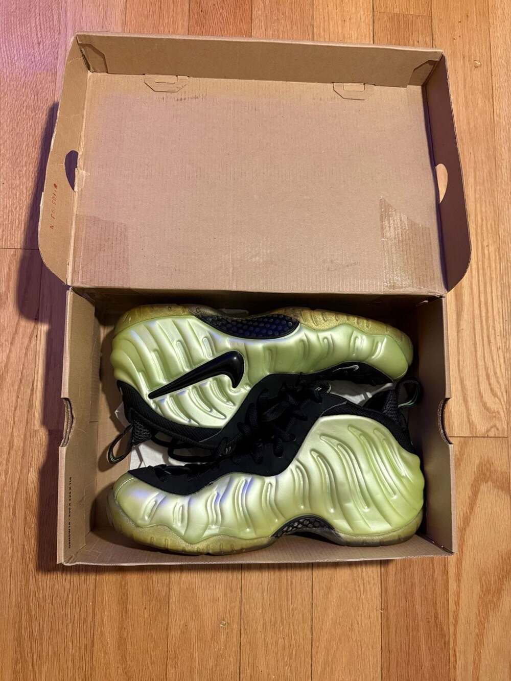Nike Air Foamposite Pro Electric Green